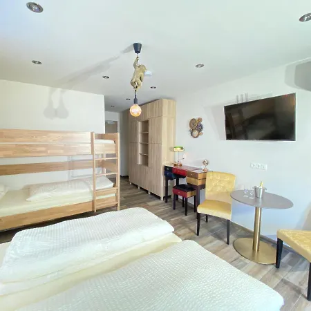 Avalon Ideal Gelegen Zwischen Europapark Und Rulantica Aparthotel