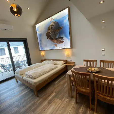 Avalon Ideal Gelegen Zwischen Europapark Und Rulantica روست