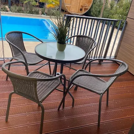 Avalon Ideal Gelegen Zwischen Europapark Und Rulantica 4* Rust