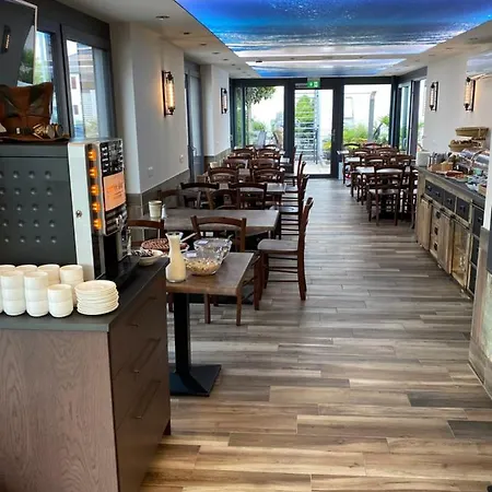 Avalon Ideal Gelegen Zwischen Europapark Und Rulantica Aparthotel