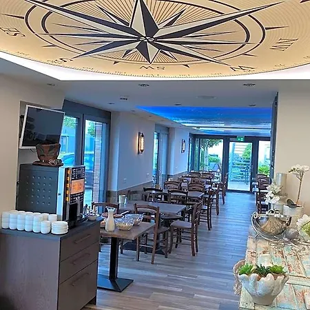 Avalon Ideal Gelegen Zwischen Europapark Und Rulantica 4* روست