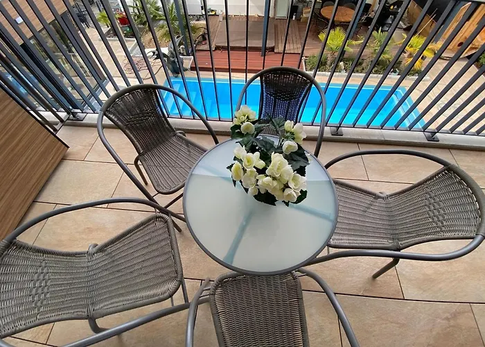 Apartmanhotel Avalon Ideal Gelegen Zwischen Europapark Und Rulantica Rust